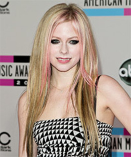 Avril Lavigne Hairstyle - poze avril lavringe