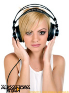 29151058_FPYEHPJME - Alexandra Stan