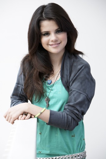 Selena (18) - Selly Gomez