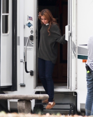  - x On The Set 16th January 2011