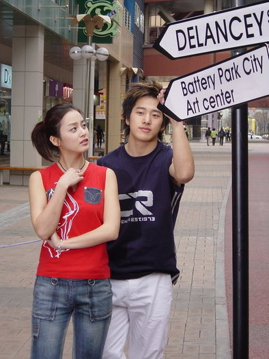 dadfd2025c3a5059973ad257190b88891224990339_full - Kim Tae Hee