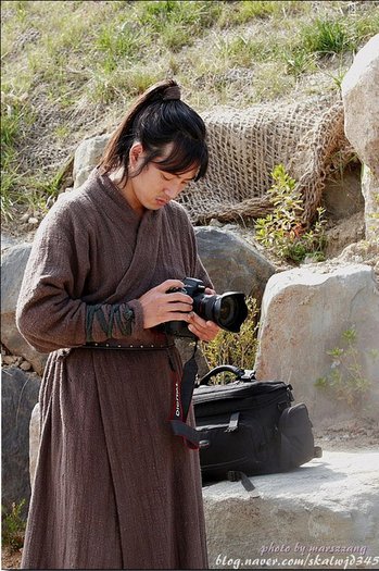 69702_175259245842026_100000738547800_421997_1188427_n