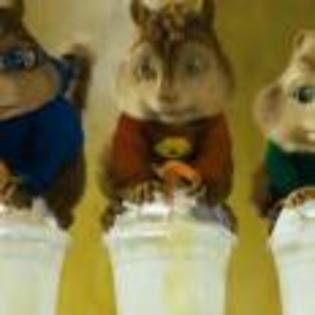 Alvin_and_the_Chipmunks_1249334746_3_2007 - veveritele