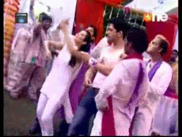 bscap0867 - Holi - Dance Pe Chance