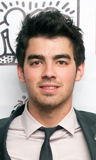Special+Olympics+Best+Buddies+Support+Eunice+nDahRQj0Yh6l - Joe Jonas Out For Lunch At The Kings Road Cafe