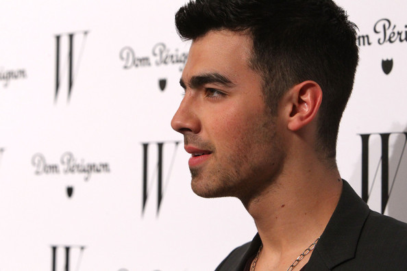 Joe+Jonas+W+Magazine+Celebrates+Best+Performances+GxgVEMy9tEnl - W Magazine Celebrates The Best Performances Issue and The Golden Globes - Red Carpet