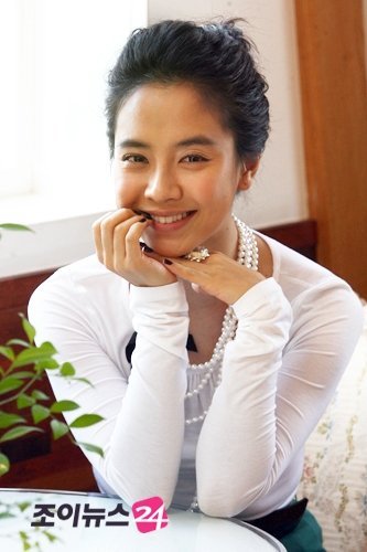 20090727174657240c4_174806_0 - Song Ji Hyo