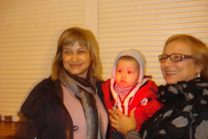 AMELIA,ANDREI SI NONNA - ANDREI