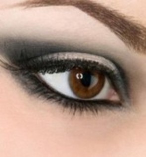 TIMPIBRPNGXSXGEZMMC - Make up