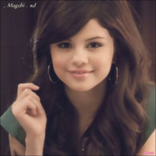 24375638_BSUWRWGVY - cel mai super album cu toate vedetele disney preferate