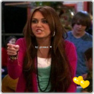 24376345_TTOWWPXSW - cel mai super album cu toate vedetele disney preferate