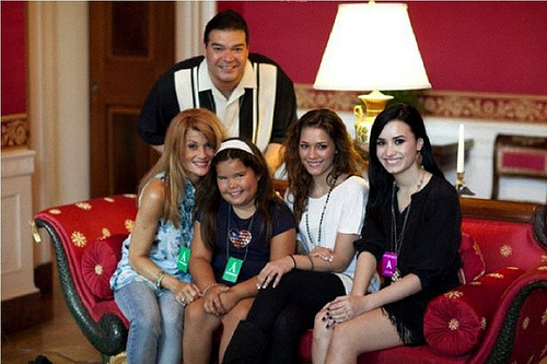 demi-lovato-family-photo