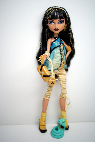 4713015350_d2eeaa386d - Monster High