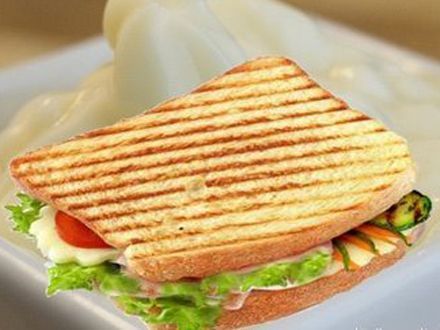 440x330_018859-sandwich - x ce ai lua