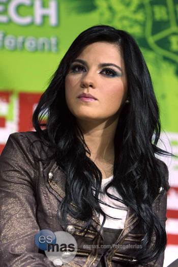 5053[1] - Maite Perroni