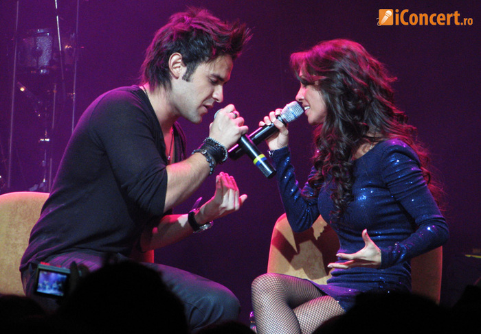 anahi-32dd - Anahi in Romania