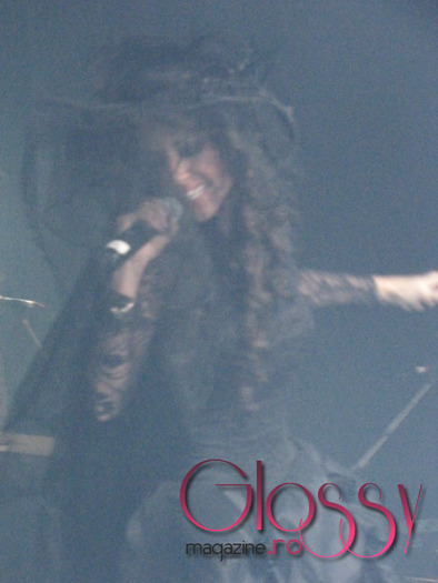 anahi-arenele-romane-indoor-00 - Anahi in Romania