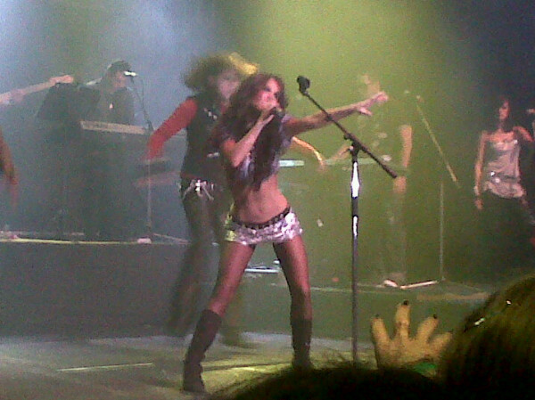 any2092 - Anahi in Romania
