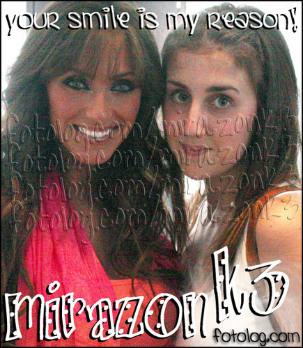 1294159309663_f - 00 Anahi