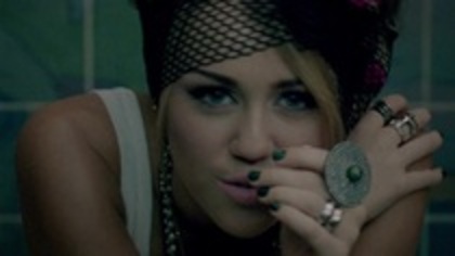29386950_INWDXWEIE - Miley Cyrus-Who Owns My Heart