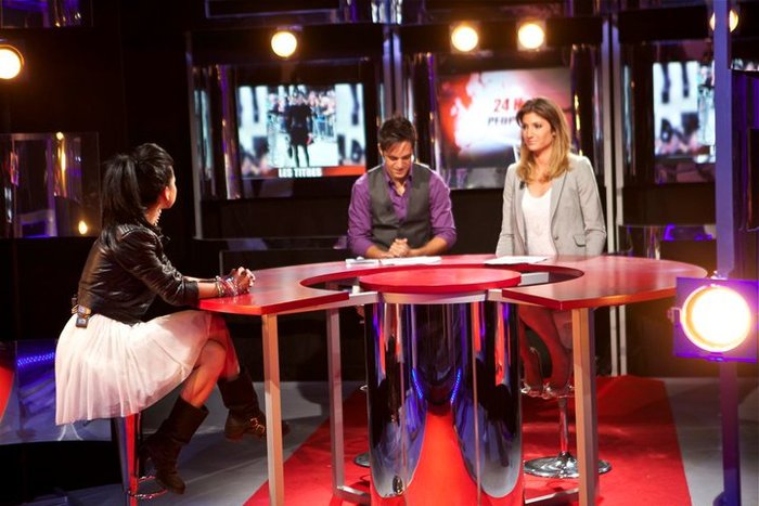 Inna direct 8 tv(France) - cAt La SuTa SuNt FaNa Inna