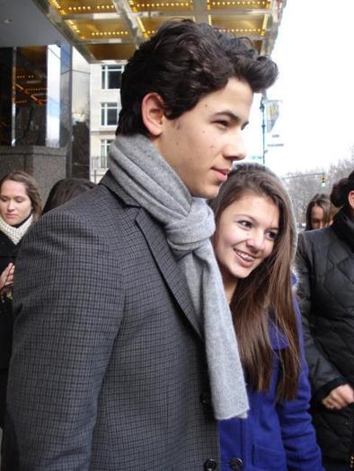 Nick-2011-nick-jonas-18618096-480-640 - Fan-meeting