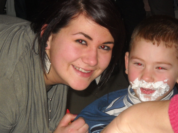 mi-am muscat limba - EVELIN la ZIUA EI