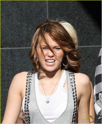 Miley (6)