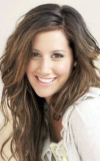 big_profile - Asley tisdale