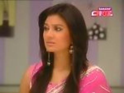 26497506_JXJRFLROO - Zaara pyaar ki saugat