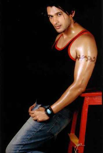 17983427_LXFPTZWSA - Zaara pyaar ki saugat