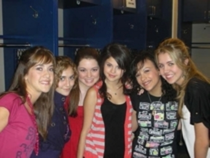 selena (18) - toate pozele mele cu selena gomez
