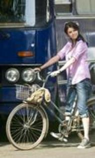 selena (36) - toate pozele mele cu selena gomez