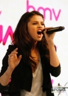 selena (57) - selena gomez