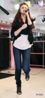 selena (79) - selena gomez