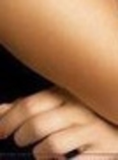 71157_163653887006271_2638663_n_011