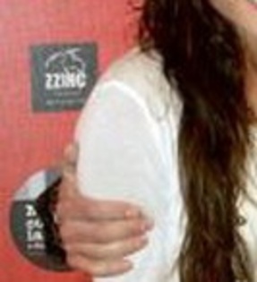 thumb_size1_004 - Puzzle-uri Zuria Vega