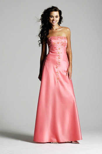 rochie irezistibila roz - alege rochia  care ai vrea u sa o porti cand te faci mare