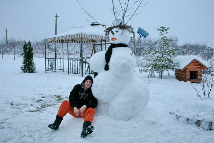 SnowWoman - Winterest 2011