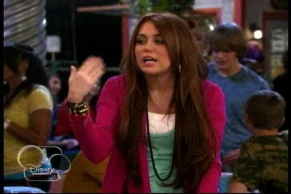 normal_100 - x For Miley s fans