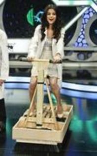 selly (13)