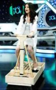 selly (15)