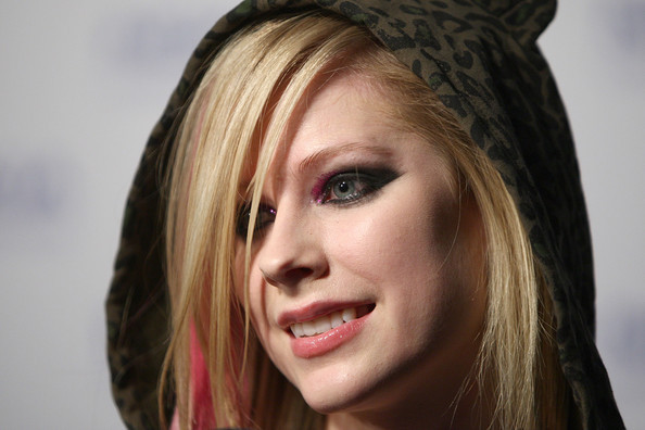 Premiere+Nokia+Productions+Spike+Lee+Collaboration+67TIGNIAc0Tl - Avril - Lavigne - 2008 - concert - in - torronto