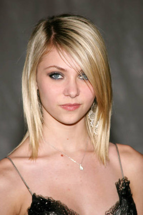 taylor-momsen