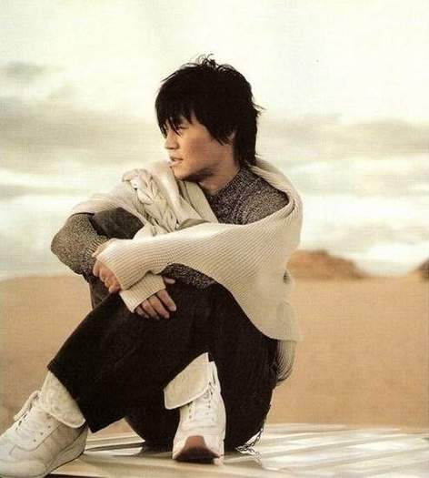 Lee Seo Jin10