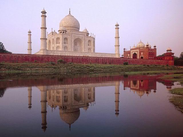 TajMahalAgraUttarPradeshIndia - Taj Mahal-Monumentul iubirii