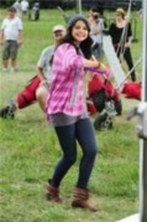 selena (121)