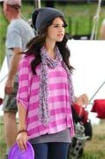 selena (124)