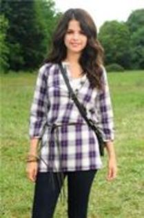 selena (142)
