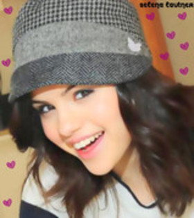 26718387_AFWDSYAAY - Club Selena Gomez